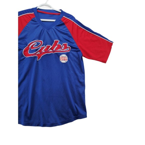 CHICAGO CUBS Shirt Men’s Short Sleeve V-Neck Blue Red Size Large - Picture 3 of 9